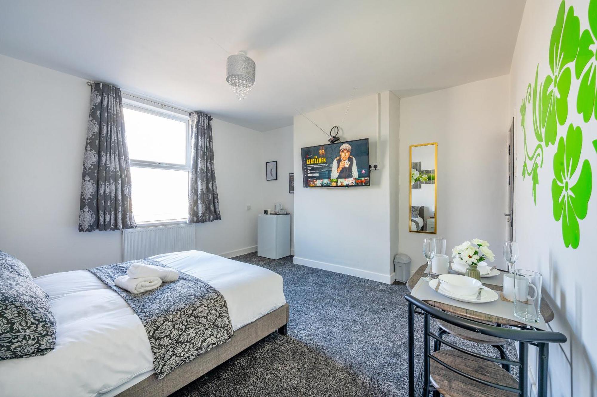 *Rc246*For Your Relaxed & Cosy Stay + Free Parking Leeds  Luaran gambar